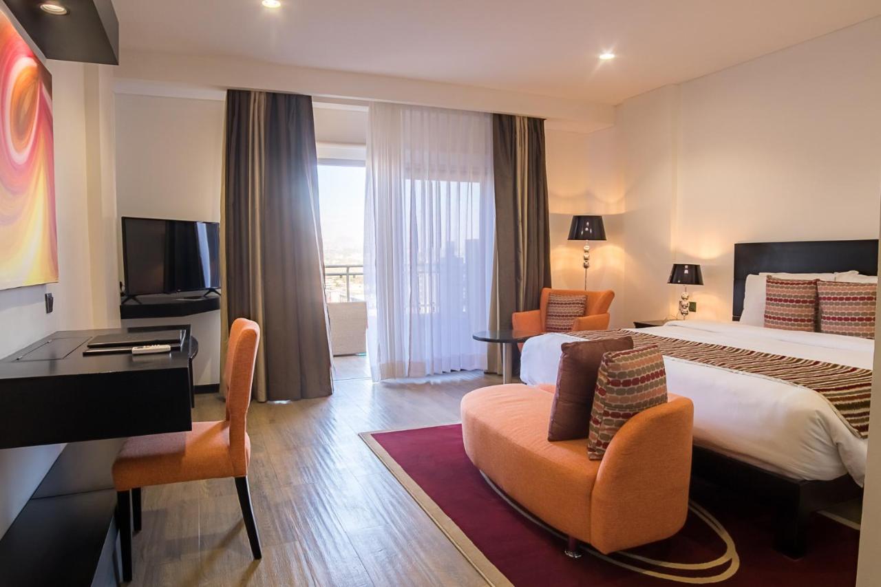 Amaryllis Hotel Blantyre Ngoại thất bức ảnh