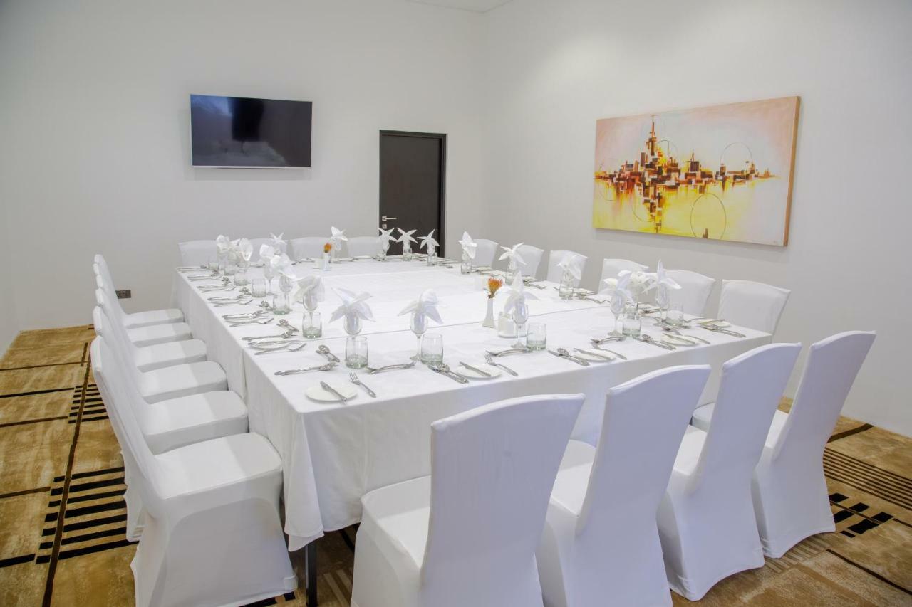Amaryllis Hotel Blantyre Ngoại thất bức ảnh